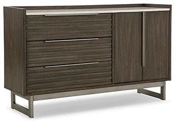 Arkenton Dresser and Mirror - Image 7