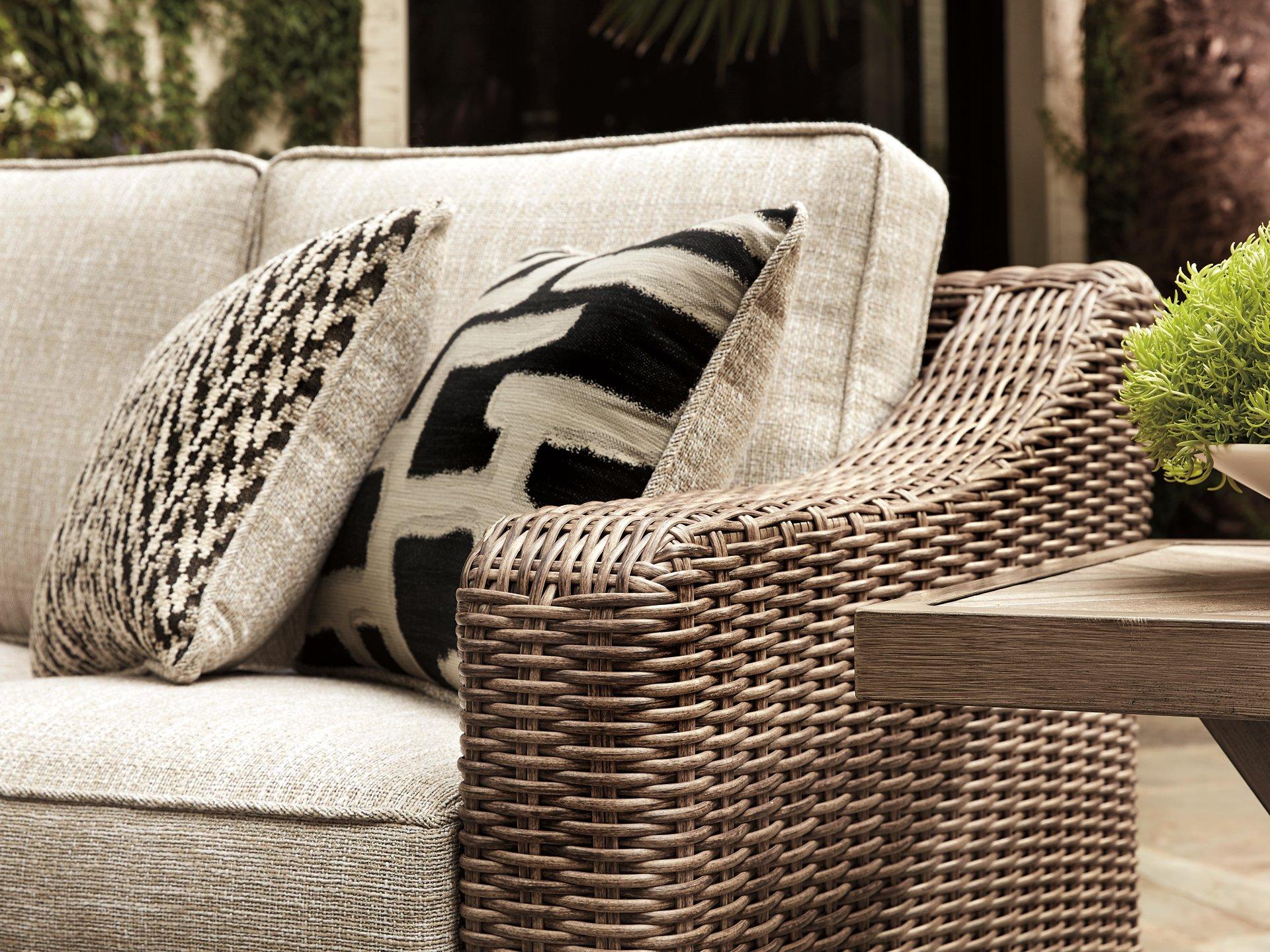 Beachcroft Outdoor Seating Set - Image 10