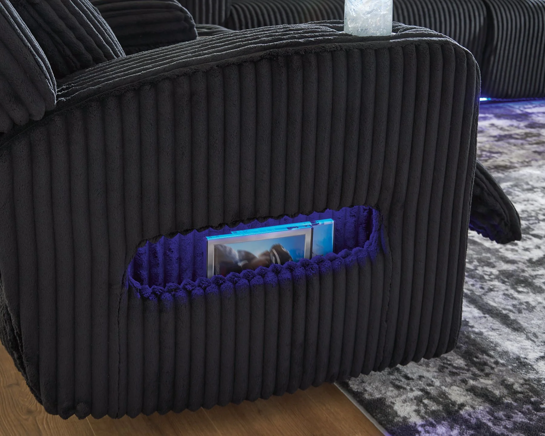 Forest Lake Power Reclining Sofa - Image 22