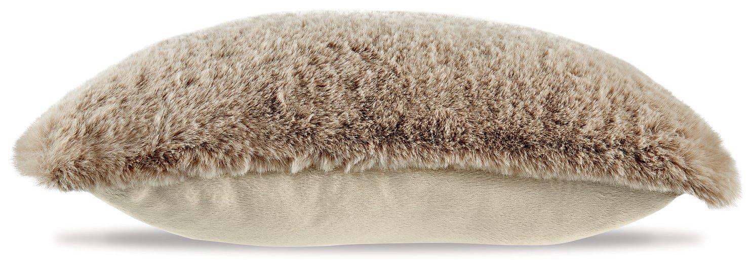Gariland Pillow (Set of 4) - Image 11