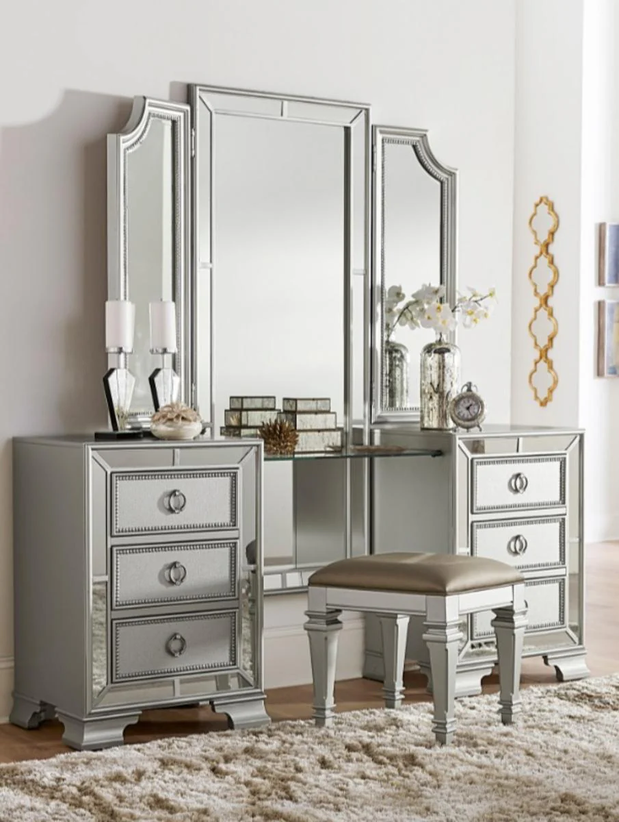 Avondale Vanity Dresser with Mirror in Silver 1646-15 - Image 3