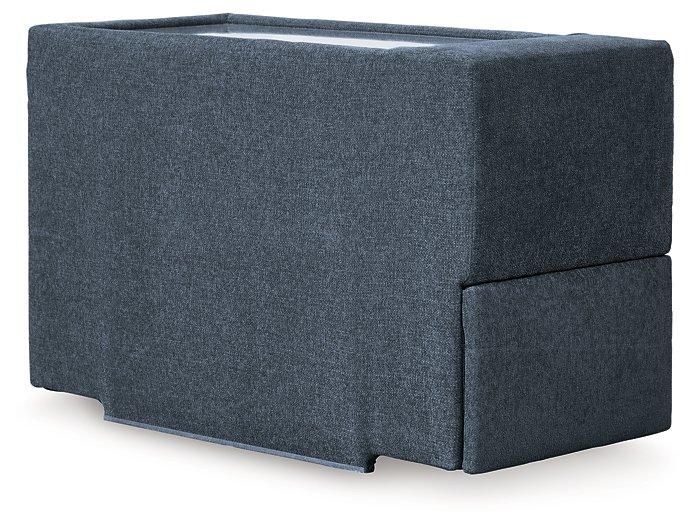 Modmax Sectional with Chaise - Image 111
