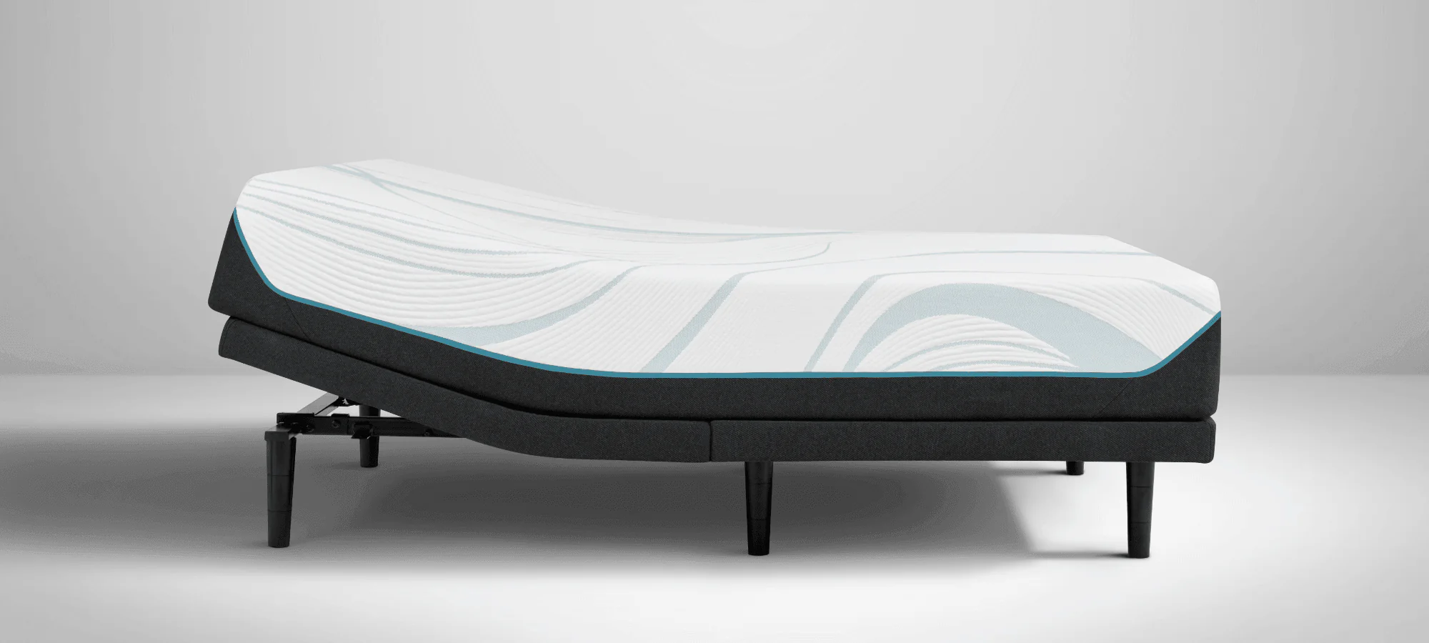 Tempur-Pedic Adapt Medium Hybrid Mattress - Image 5