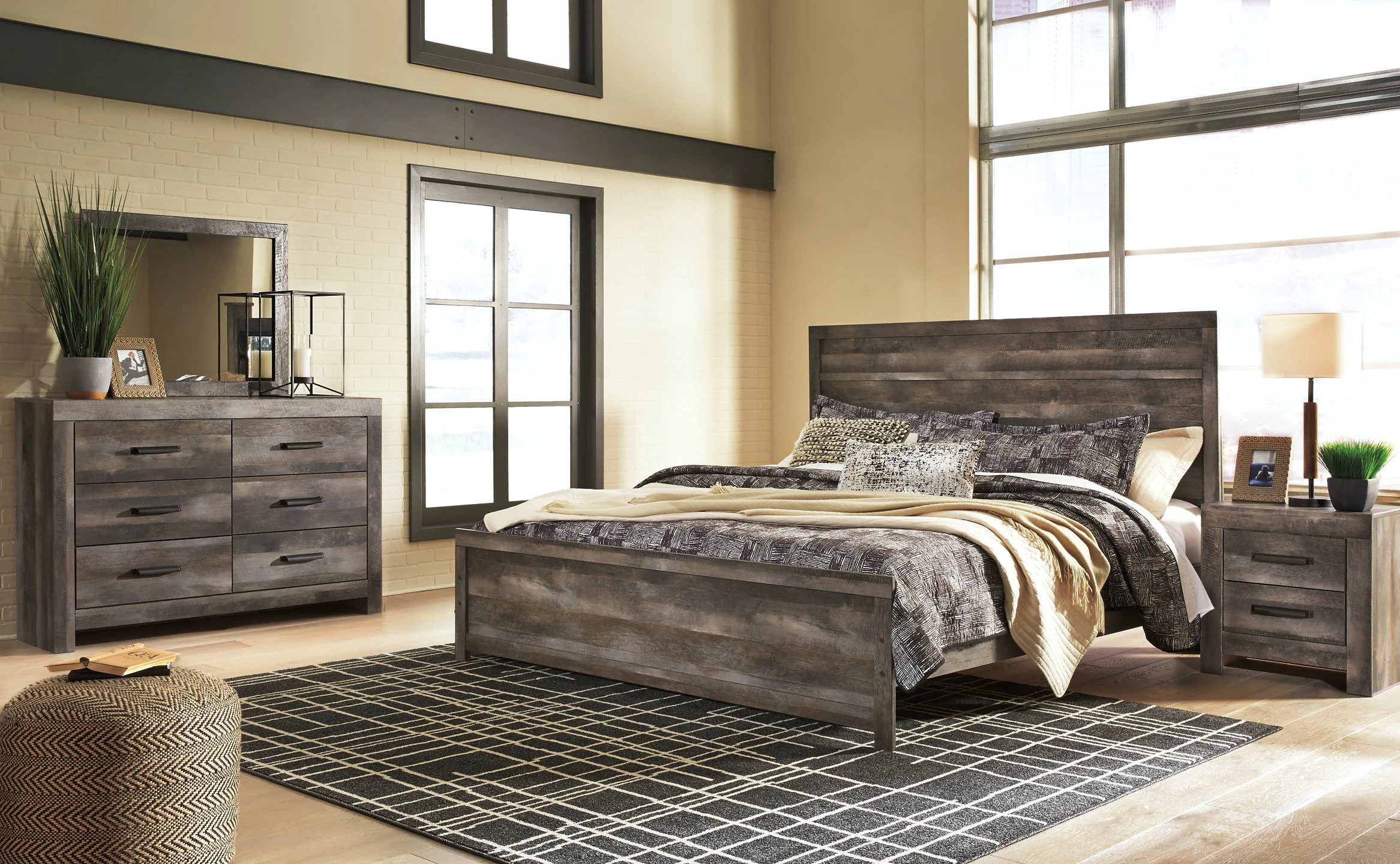 Wynnlow 5-Piece Bedroom Set - Image 8